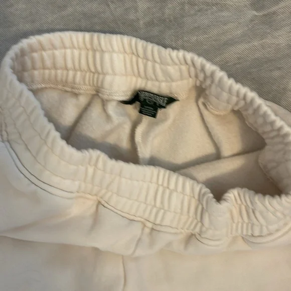 American Eagle Outfitters Cream Hoodie with Blue Lettering - Picture 11 of 13